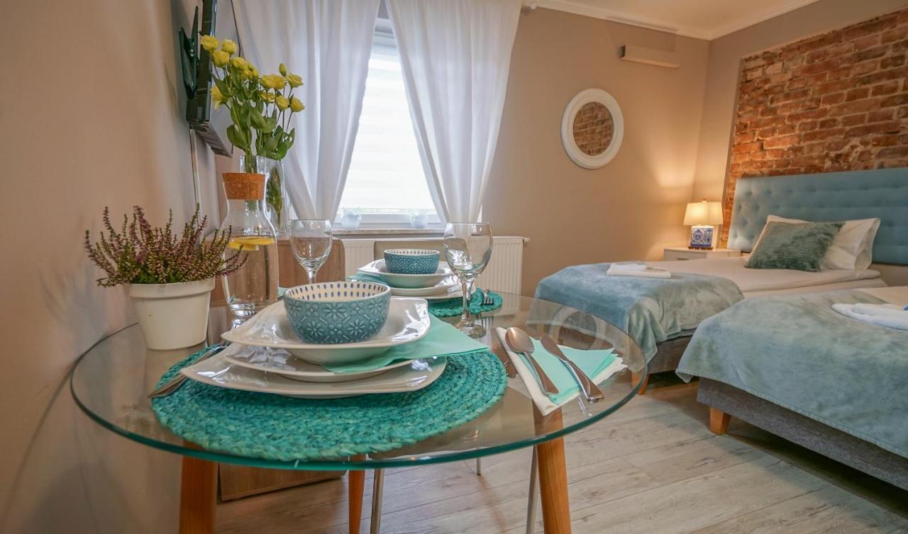 Happy Day Apartments Ополе Экстерьер фото