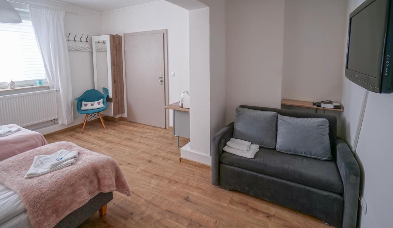 Happy Day Apartments Ополе Экстерьер фото
